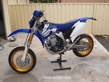 http://www.tz350.net/images/pictures_to_link/wr450f/wr450f_supermotard_nov_2008_4.jpg